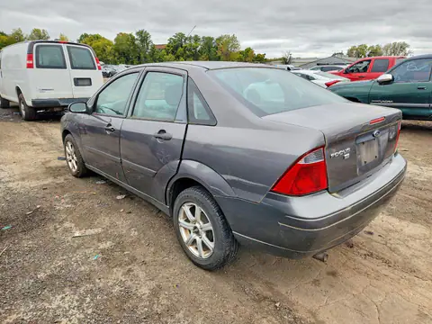 2007 FORD FOCUS VIN 1FAHP34N77W186901 фото 2
