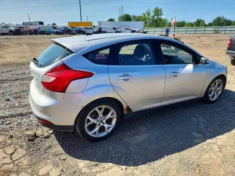 2012 FORD FOCUS VIN 1FAHP3M29CL221407 фото 3