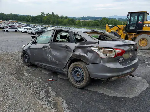 2012 FORD FOCUS VIN 1FAHP3F2XCL186695 фото 2