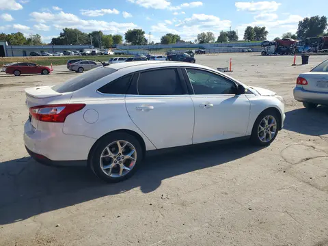 2012 Ford Focus VIN 1FAHP3J27CL173958 фото 3