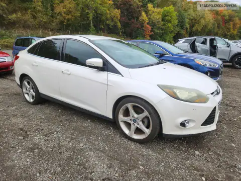 1FADP3J20DL259936 — 2013 Ford Focus, photo 4 from Copart 22.10.2026, Minor dents and scratches