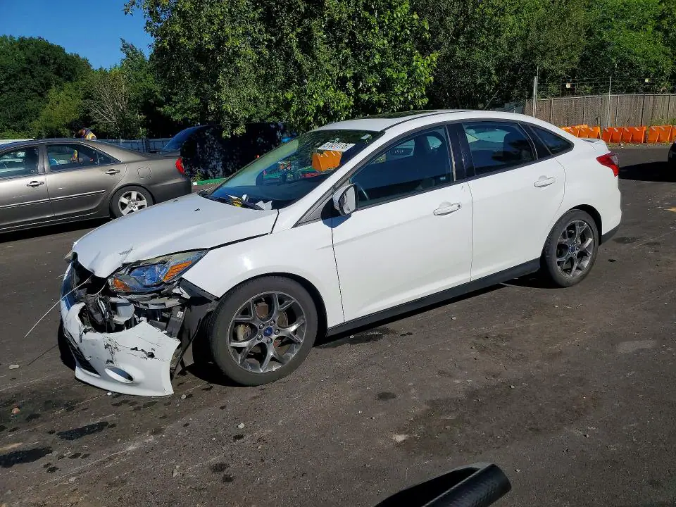 1FADP3F2XEL307226 Ford Focus 2014 — повреждение Передняя часть, фото до ремонта