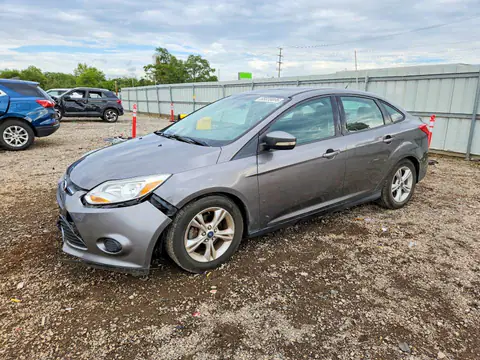 1FADP3F25EL332549 — 2014 Ford Focus, Parte delantera (Front End), fotos antes de reparar