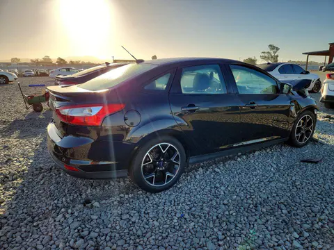 2014 Ford Focus VIN 1FADP3F24EL211110 фото 3