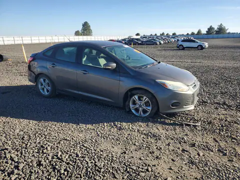 1FADP3F21EL272043 — 2014 Ford Focus, photo 4 from Copart 14.10.2026, Rear end