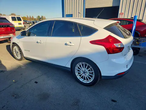 2014 Ford Focus VIN 1FADP3R45EL300441 фото 2