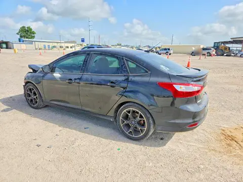 2014 Ford Focus VIN 1FADP3F23EL176785 фото 2