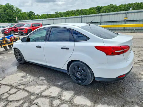 2015 FORD FOCUS VIN 1FADP3E29FL379991 фото 2