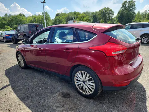 2015 Ford Focus VIN 1FADP3N23FL227091 фото 2