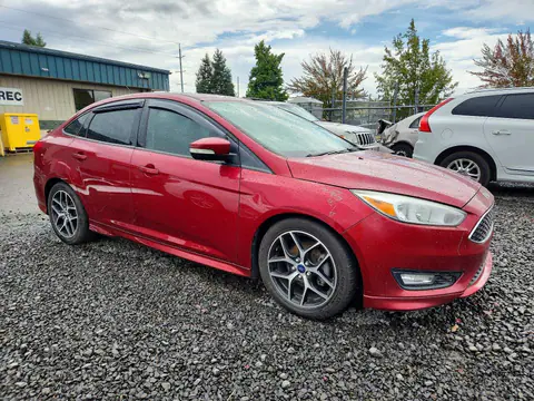2015 Ford Focus VIN 1FADP3F2XFL369713 фото 4