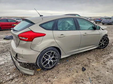 2015 FORD FOCUS VIN 1FADP3K2XFL324115 фото 3