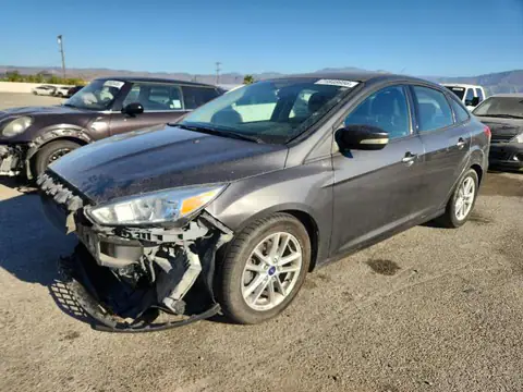 1FADP3F22FL229896 — 2015 Ford Focus, Przód (Front End), zdjęć przed naprawą