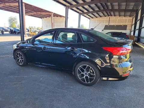 1FADP3F22FL364117 — 2015 Ford Focus, photo 2 from Copart 21.10.2026, Side