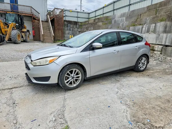1FADP3K20GL247546 Ford Focus 2016 — повреждение Передняя часть, фото до ремонта