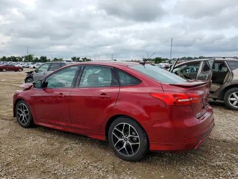 2016 Ford Focus VIN 1FADP3F26GL238134 фото 2