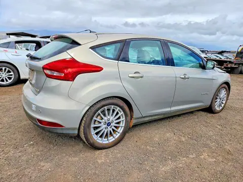 2016 Ford Focus VIN 1FADP3R44GL372900 фото 3