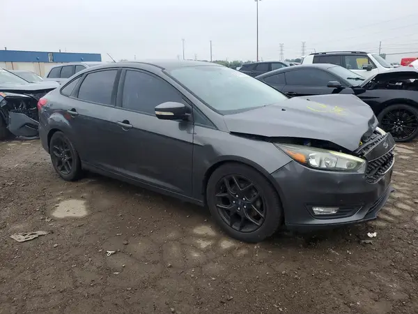 1FADP3F21GL302337 — 2016 Ford Focus, zdjęcie 4 z Copart 02.10.2026, Przód
