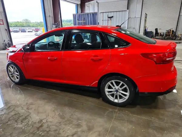 1FADP3F29GL279843 — 2016 Ford Focus, фото 2 с аукциона Copart, Передняя часть
