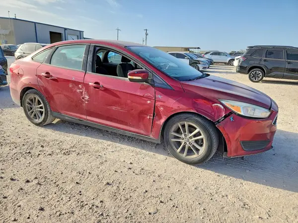 1FADP3F22GL350963 — 2016 Ford Focus, photo 4 from Copart, Front end