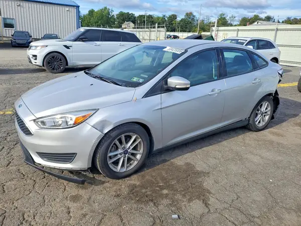 1FADP3F21GL342594 Ford Focus 2016 — uszkodzenie Tył, zdjęcie przed naprawą