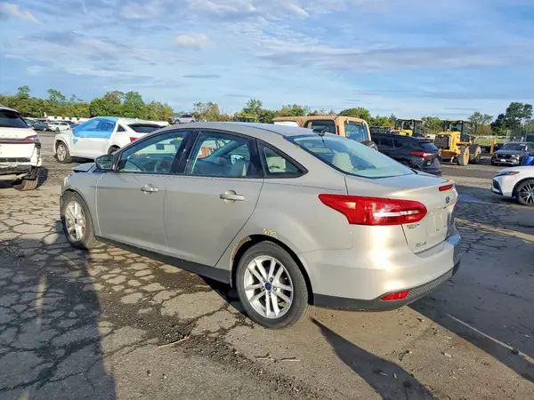 1FADP3F29GL385094 — 2016 Ford Focus, фото 2 с аукциона Copart 29.09.2026, Передняя часть