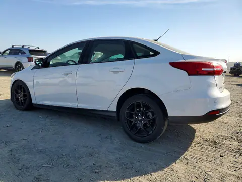 2016 Ford Focus VIN 1FADP3F23GL399461 фото 2