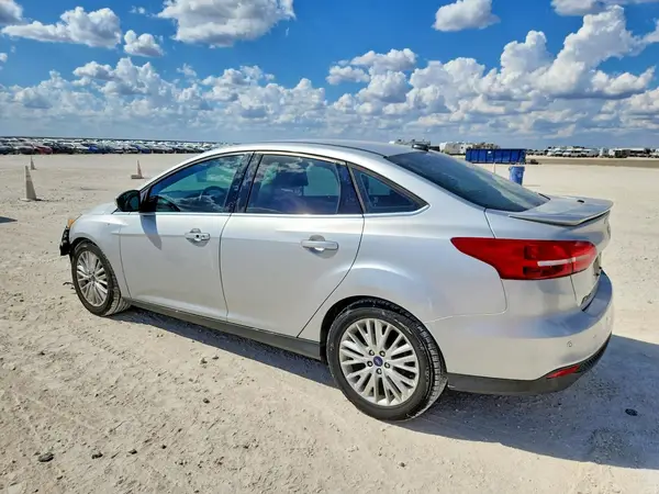 1FADP3J2XGL360518 — 2016 Ford Focus, photo 2 from Copart 01.10.2026, Front end