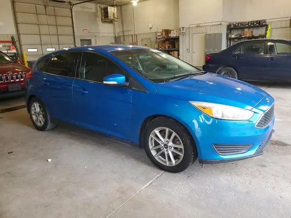 1FADP3K2XGL336816 — 2016 Ford Focus, фото 4 с аукциона Copart, Передняя часть