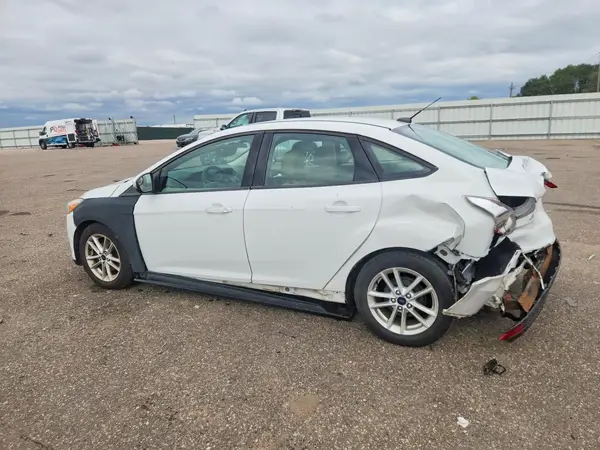 1FADP3F28GL241973 — 2016 Ford Focus, zdjęcie 2 z Copart, Tył
