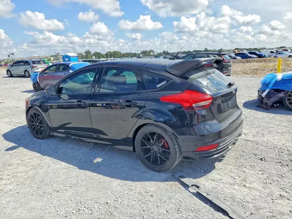 1FADP3L96GL202686 — 2016 Ford Focus, zdjęcie 2 z Copart 20.10.2026, Drobne wgniecenia i rysy