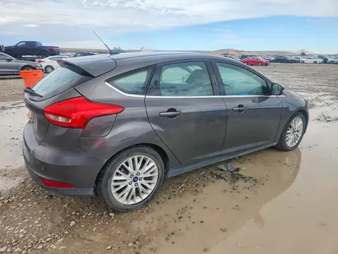 2016 Ford Focus VIN 1FADP3N21GL221520 фото 3