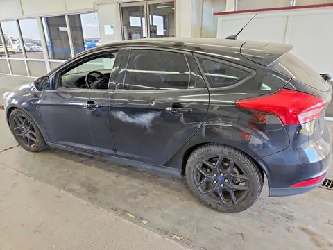 2016 Ford Focus VIN 1FADP3K26GL238883 фото 2