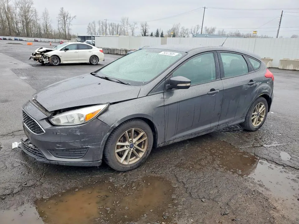 2017 Ford Focus VIN 1FADP3K20HL206884 фото 1