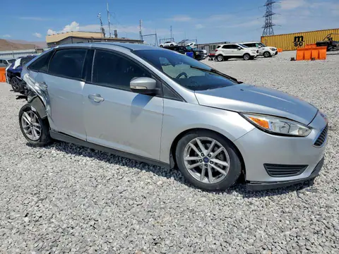 1FADP3F20HL300340 — 2017 Ford Focus, ფოტო 4, Copart 26.10.2026, უკანა ნაწილი