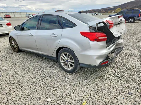2017 Ford Focus VIN 1FADP3F29HL247654 фото 2