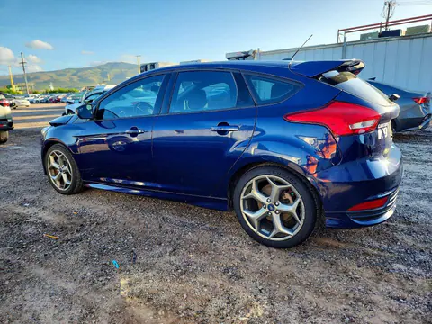 2017 Ford Focus VIN 1FADP3L90HL319665 фото 2