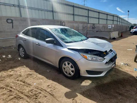 2017 Ford Focus VIN 1FADP3E20HL258057 фото 4