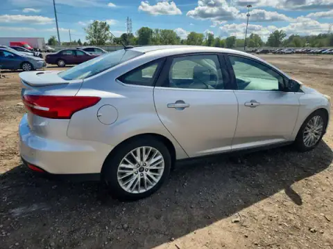 1FADP3J24HL291665 — 2017 Ford Focus, photo 3 from Copart 20.10.2026, Front end