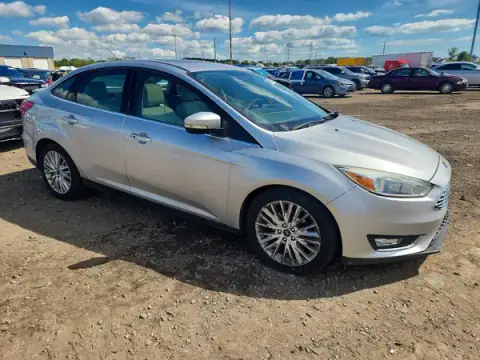 1FADP3J24HL291665 — 2017 Ford Focus, photo 4 from Copart 20.10.2026, Front end
