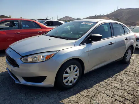 1FADP3E26HL343940 — 2017 Ford Focus, Мелкие вмятины and царапины (Minor Dent/Scratches), before-repair photos