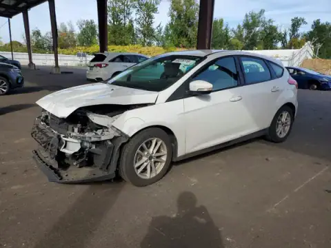 1FADP3K22HL234556 Ford Focus 2017 — Front end damage, before-repair photo