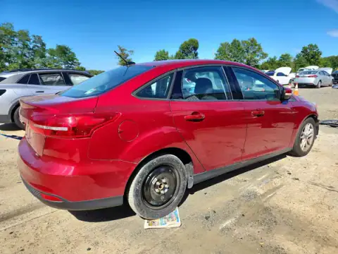 1FADP3F2XHL326640 — 2017 Ford Focus, zdjęcie 3 z Copart 05.10.2026, Przód