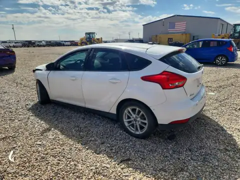 1FADP3K24HL223686 — 2017 Ford Focus, photo 2 from Copart, Front end