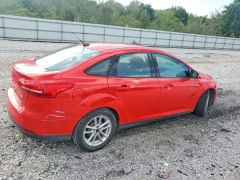 1FADP3F28HL277003 — 2017 Ford Focus, zdjęcie 3 z Copart 23.09.2026, Przód