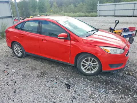 1FADP3F28HL277003 — 2017 Ford Focus, zdjęcie 4 z Copart 23.09.2026, Przód