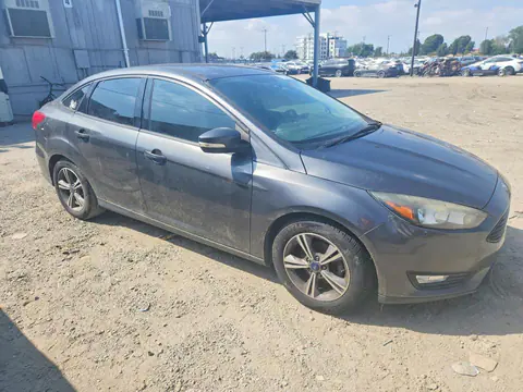 2017 Ford Focus VIN 1FADP3FE5HL306919 фото 4
