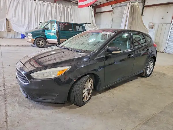 1FADP3K29HL246462 Ford Focus 2017 — uszkodzenie Przód, zdjęcie przed naprawą