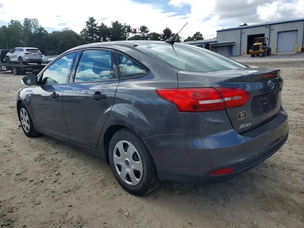 1FADP3E23HL316565 — 2017 Ford Focus, photo 2 from Copart 12.10.2026, Front end