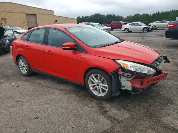 1FADP3F29HL276197 — 2017 Ford Focus, фото 4 с аукциона Copart, Передняя часть
