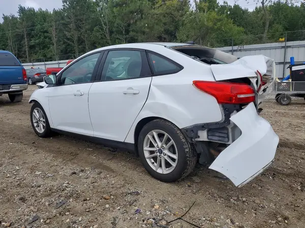 1FADP3F23HL327595 — 2017 Ford Focus, photo 2 from Copart 06.10.2026, Front end